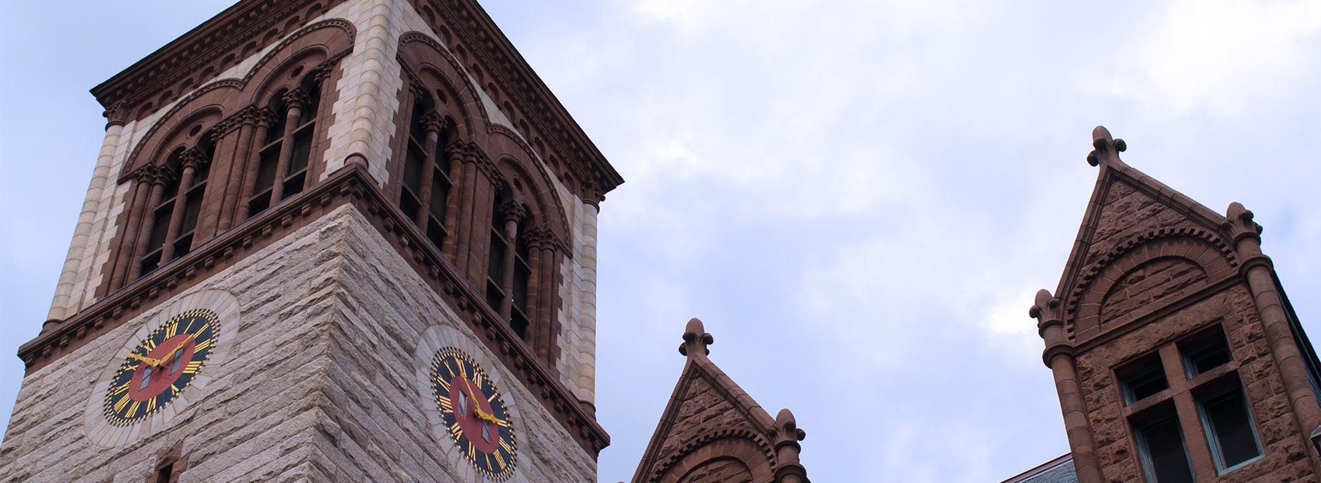 Register for Recreation's Summer Youth Street Hockey League!